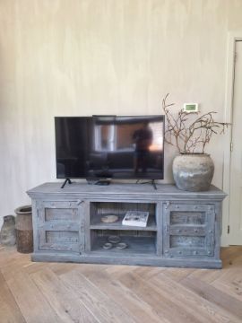 Show details for Uniek oud tv meubel - dressoir grey uit India Picture of Uniek oud tv meubel - dressoir grey uit India