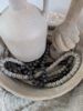 Picture of Oud houten kralen ketting beige