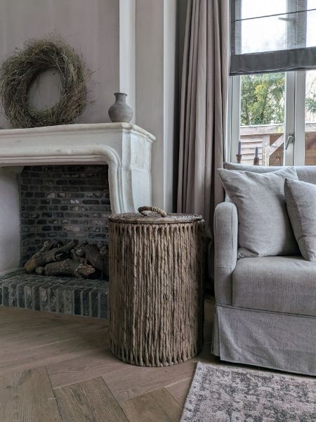 Picture of Mand met deksel | Roos