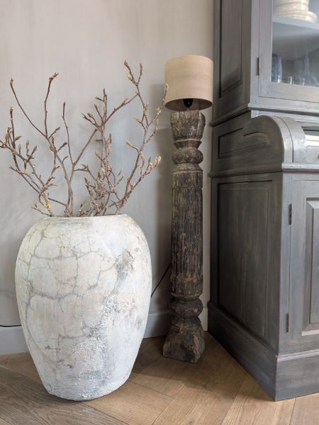 Picture of Baluster vloerlamp met beige linnen kap